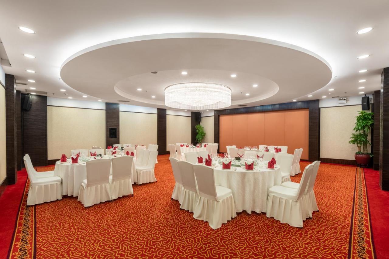 Crowne Plaza Foshan By Ihg - Canton Fair Free Shuttle Bus Bagian luar foto