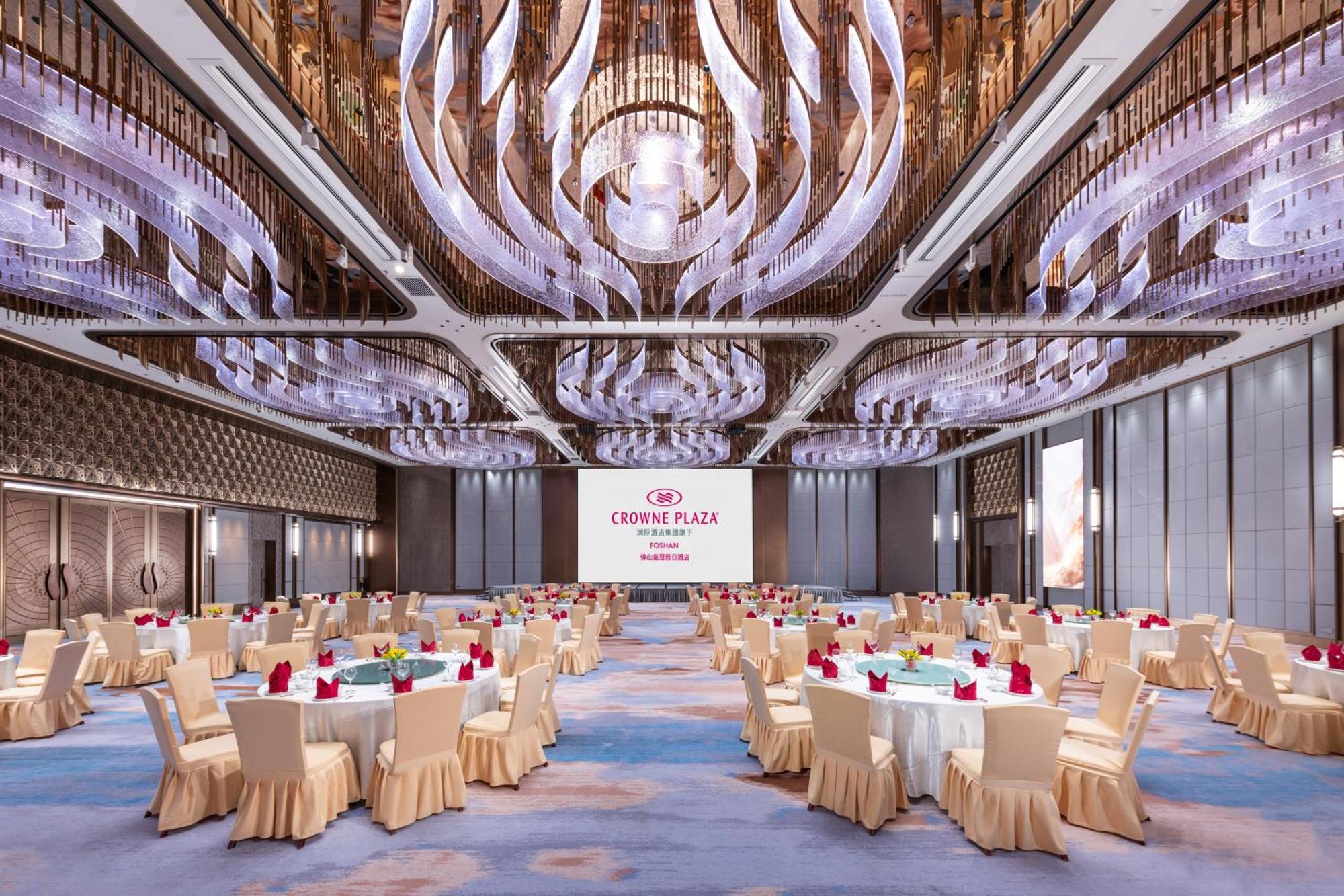 Crowne Plaza Foshan By Ihg - Canton Fair Free Shuttle Bus Bagian luar foto