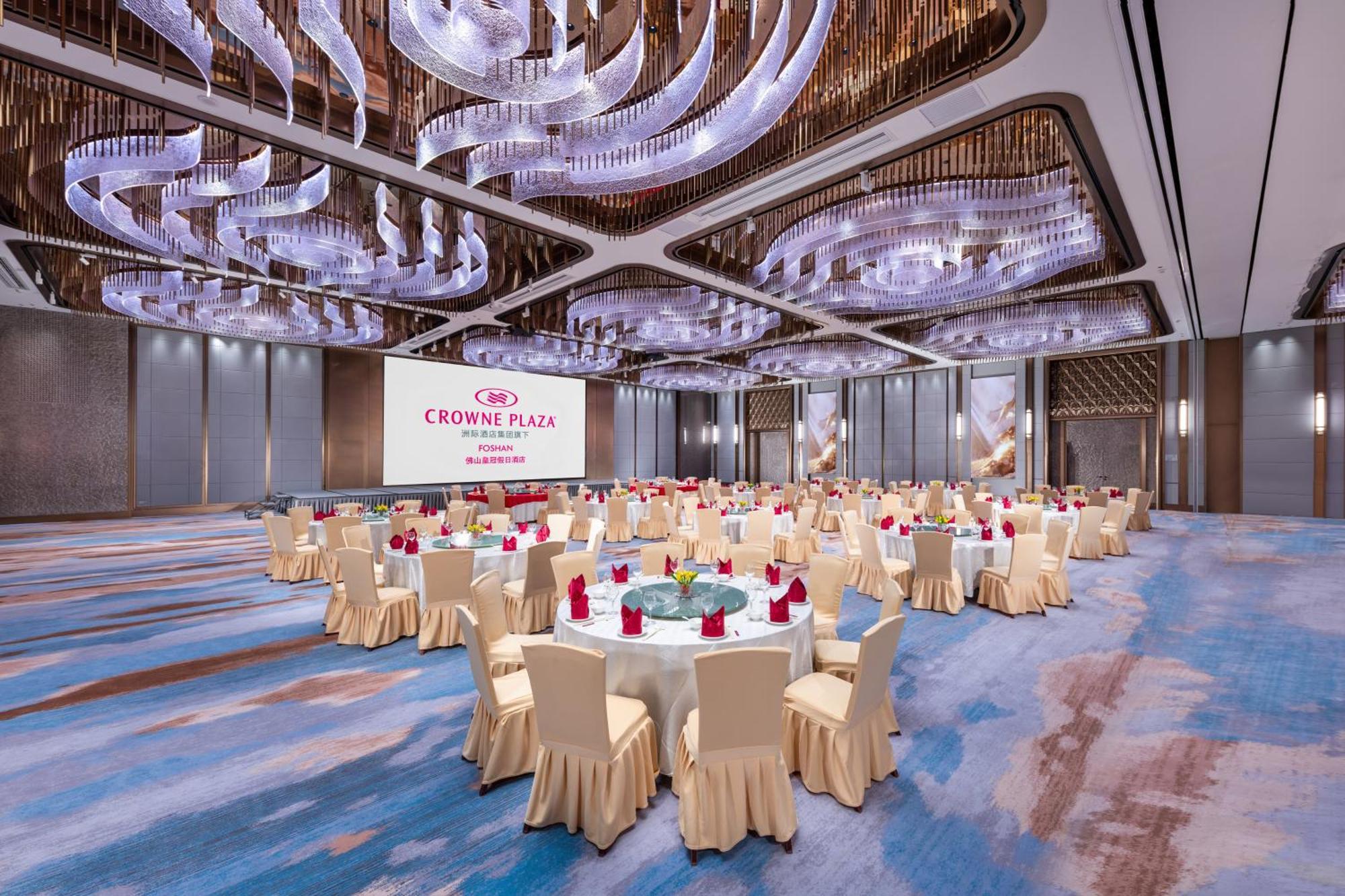 Crowne Plaza Foshan By Ihg - Canton Fair Free Shuttle Bus Bagian luar foto